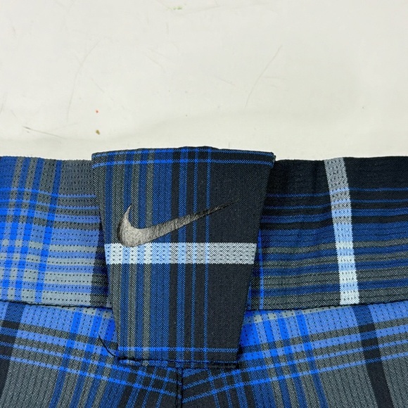 Nike Golf Tour Performance Dri-Fit Men's Blue Plaid Shorts - Picture 5 of 11
